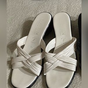 Womens sandals 9.5 White Italian shoemaker